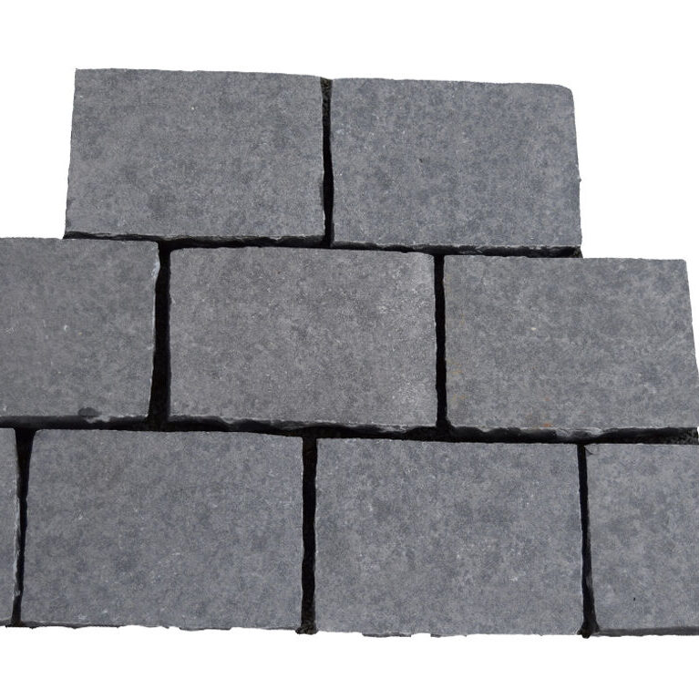 Kassei Basalt platine gebrande top 20x14x5 31st/m² in kist