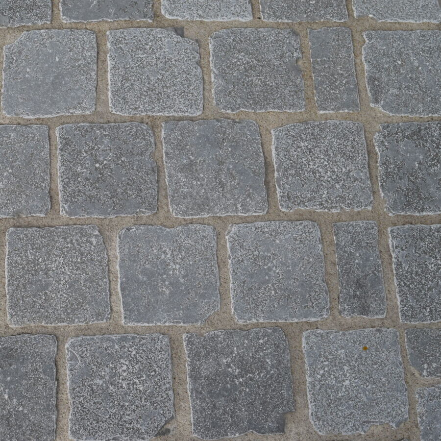 Kassei Tandur platine grey verouderd 14x14x5 44st/m²